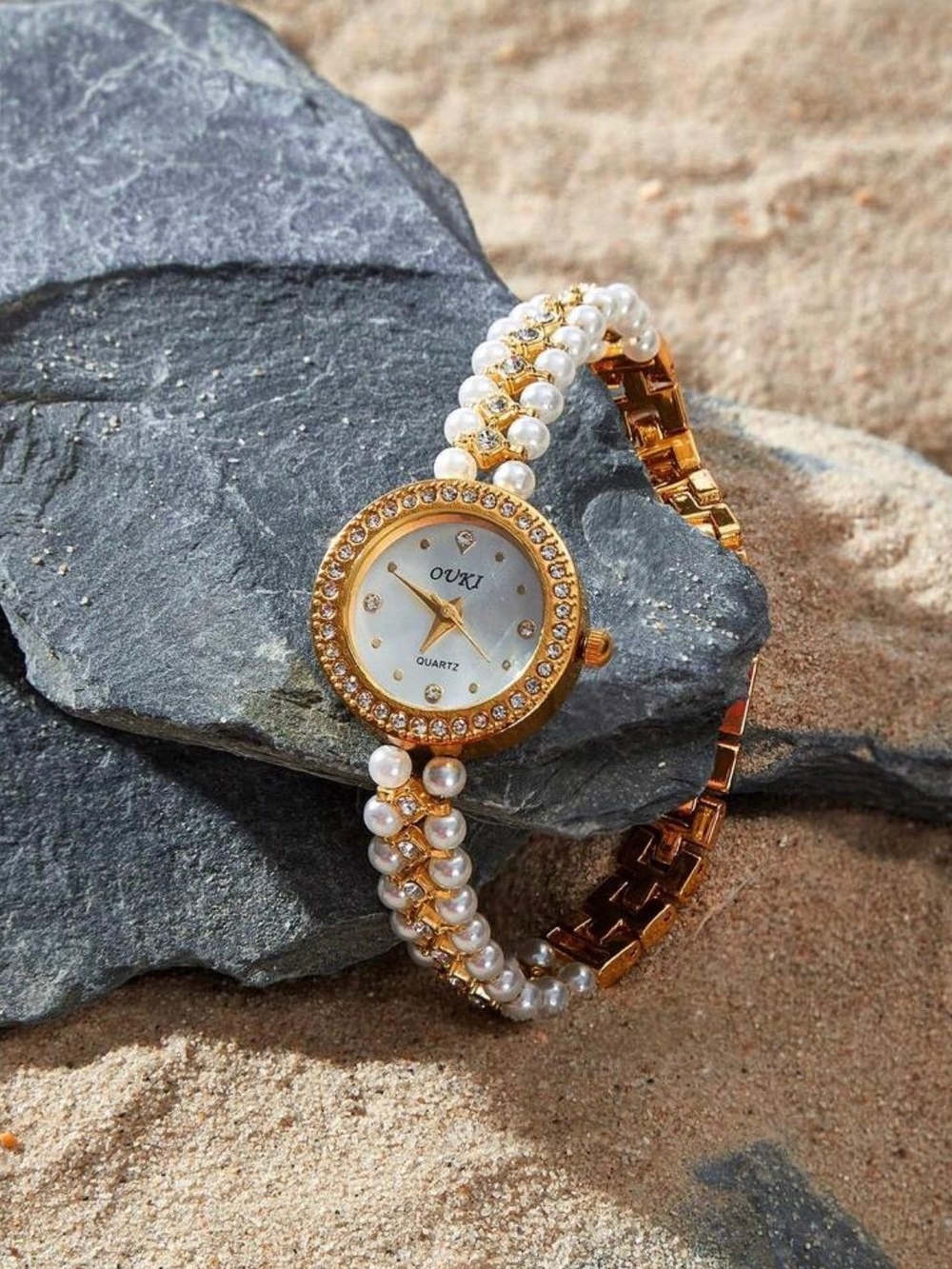 Gold and Pearl Bracelet Watch - Picture 2 of 4